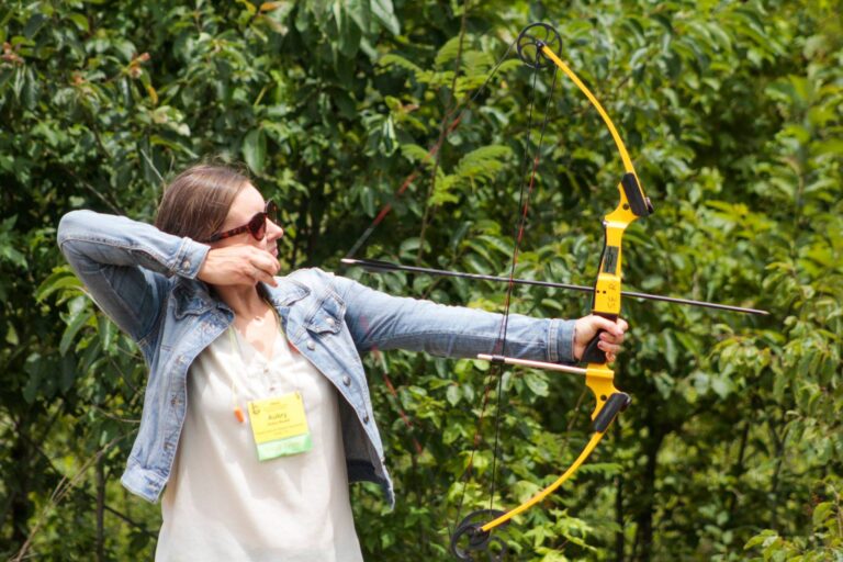 OWAA member draws back on a bow